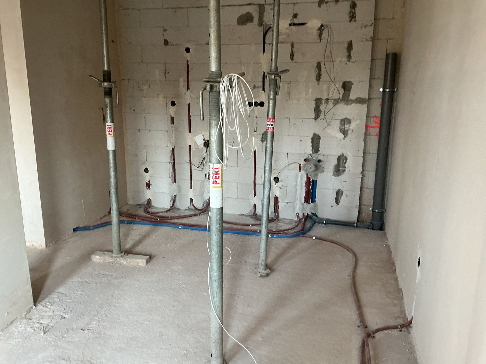 Társasházi strangrendszer kivitelezés